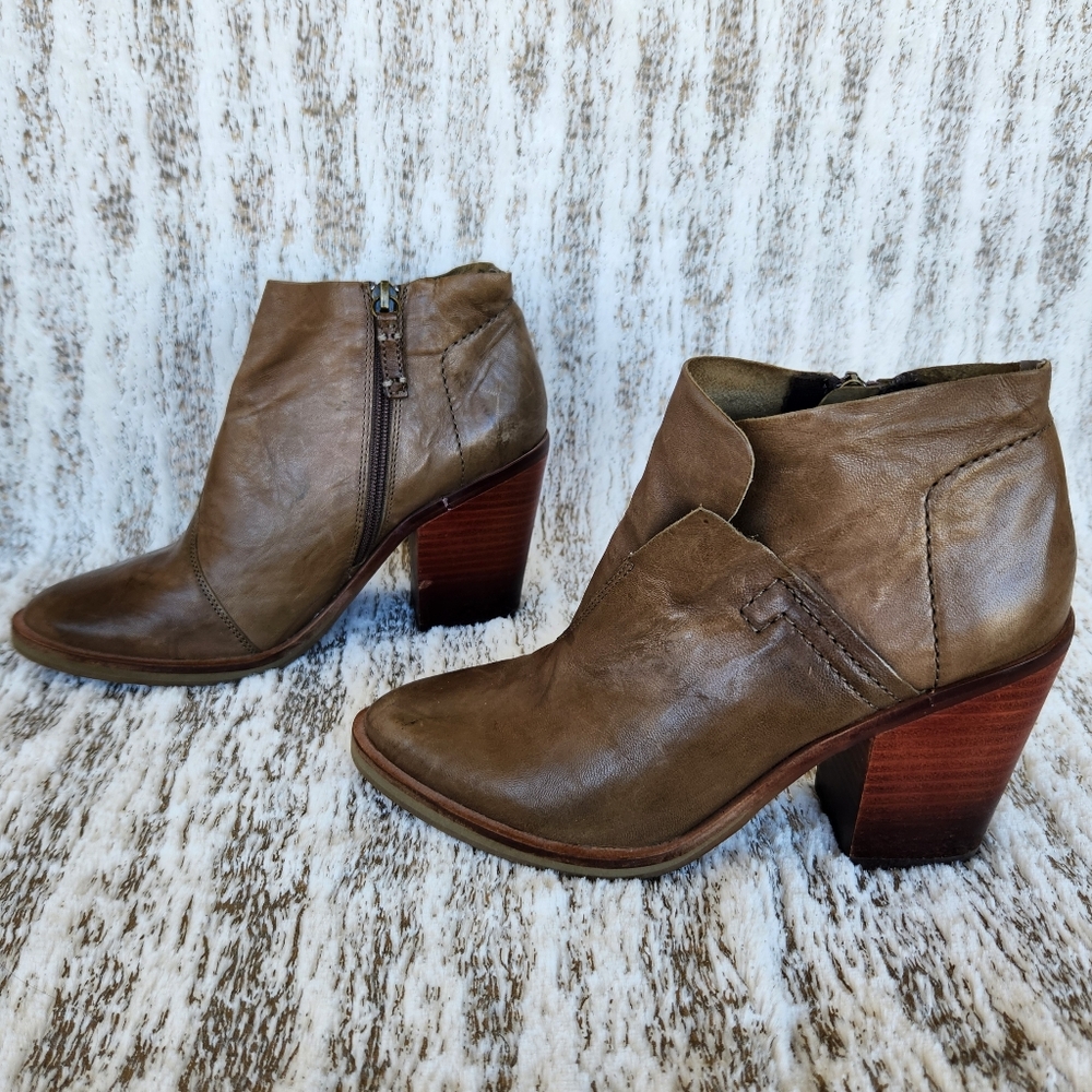 Kelsi Dagger Brooklyn "Watchman" Ankle Bootie Tan Leather | Women's Size 7.5 - Picture 5 of 13